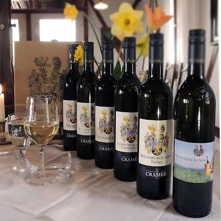 Alojamento de Acomodação e Pequeno-almoço Weingut Albert, Familie Cramer