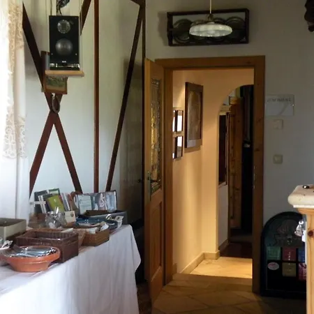 Alojamento de Acomodação e Pequeno-almoço Weingut Albert, Familie Cramer Kitzeck im Sausal