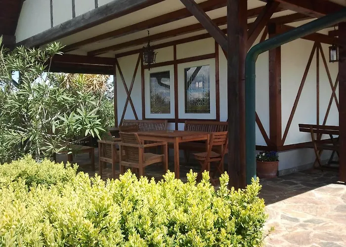 Oda ve Kahvaltı Weingut Albert, Familie Cramer